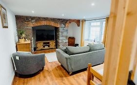 The Bakehouse - Cosy Conversion With Outdoor Sauna